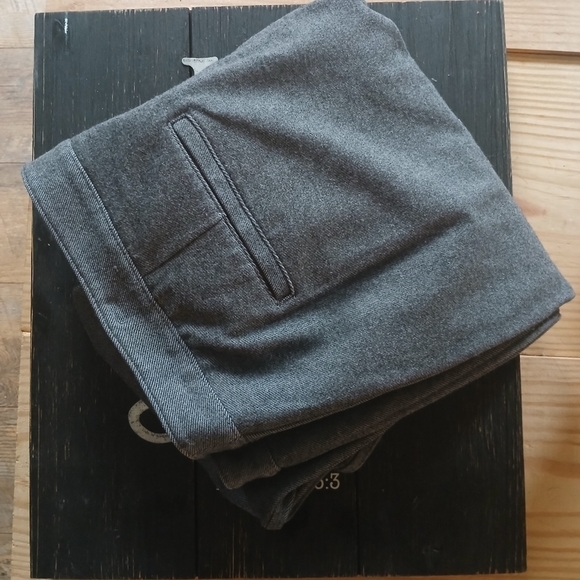 Talbots Women's High Rise Gray Skinny Ankle Pants Size 16 (38) - Picture 3 of 3